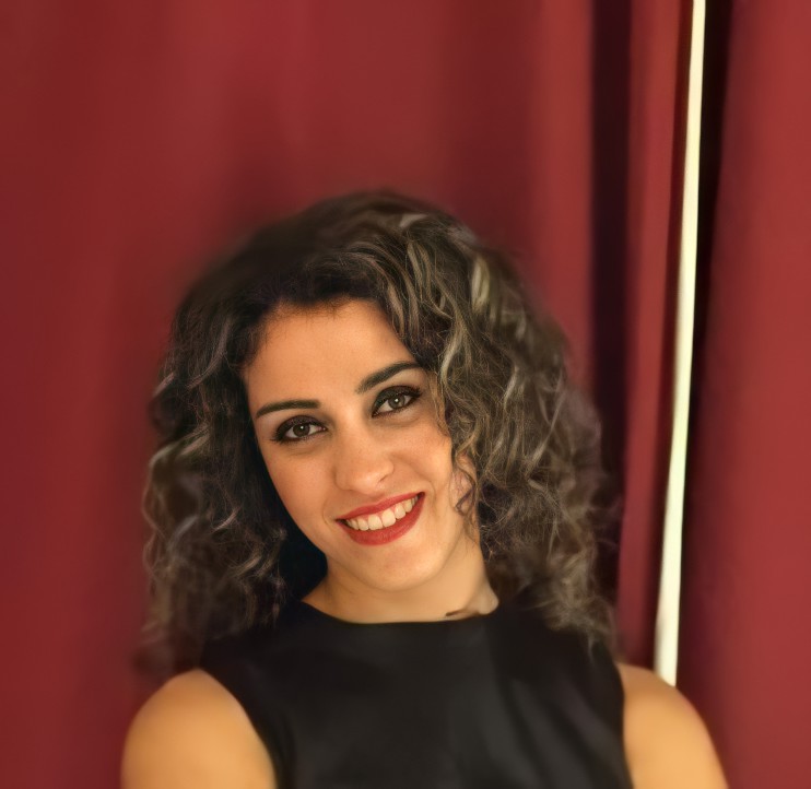 Mona Gad, traductora e intérprete profesional